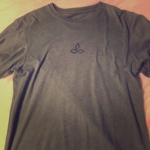 Prana t shirt